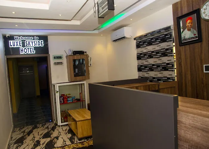 Luxe Skyside Hotel